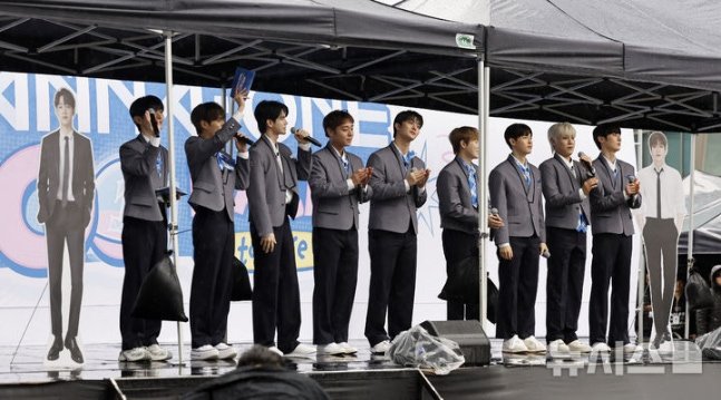 📼 dy¹¹ tweet media