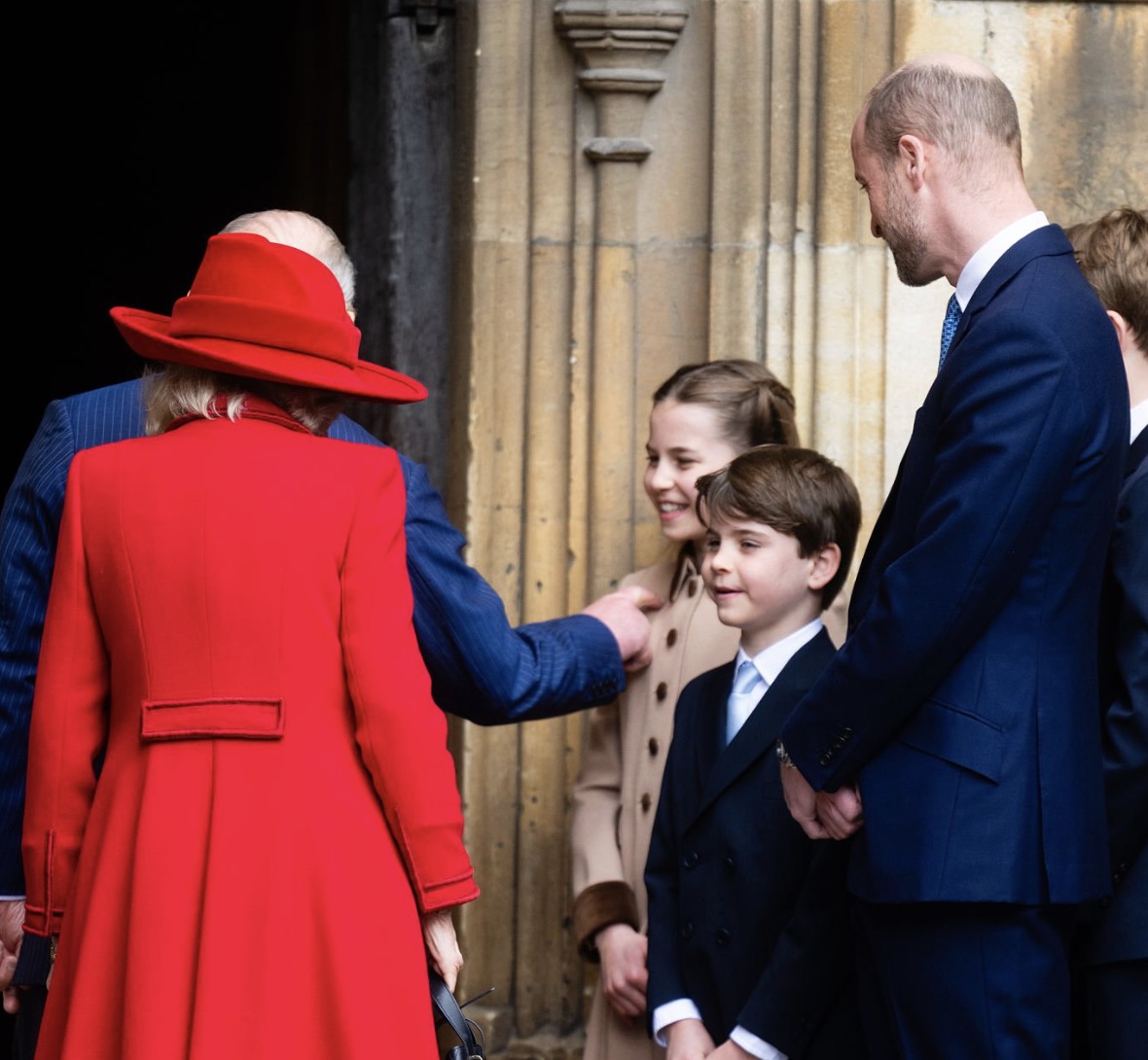 Royal World Thailand 🇹🇭 tweet media