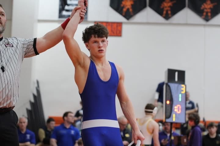 Bennington Wrestling tweet media