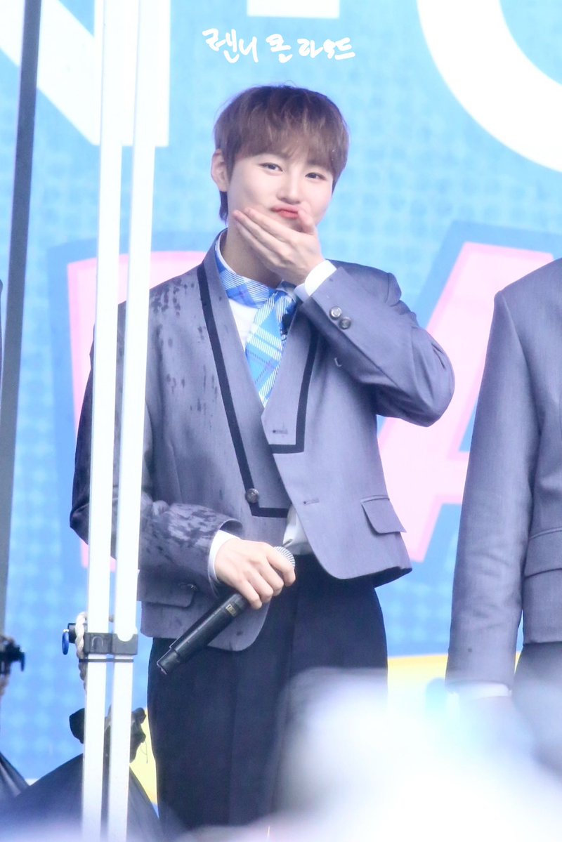 Rainy Cloud tweet media