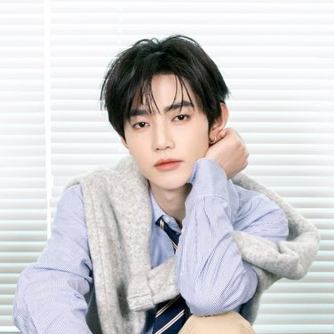 𝙃𝙖𝙪 tweet media