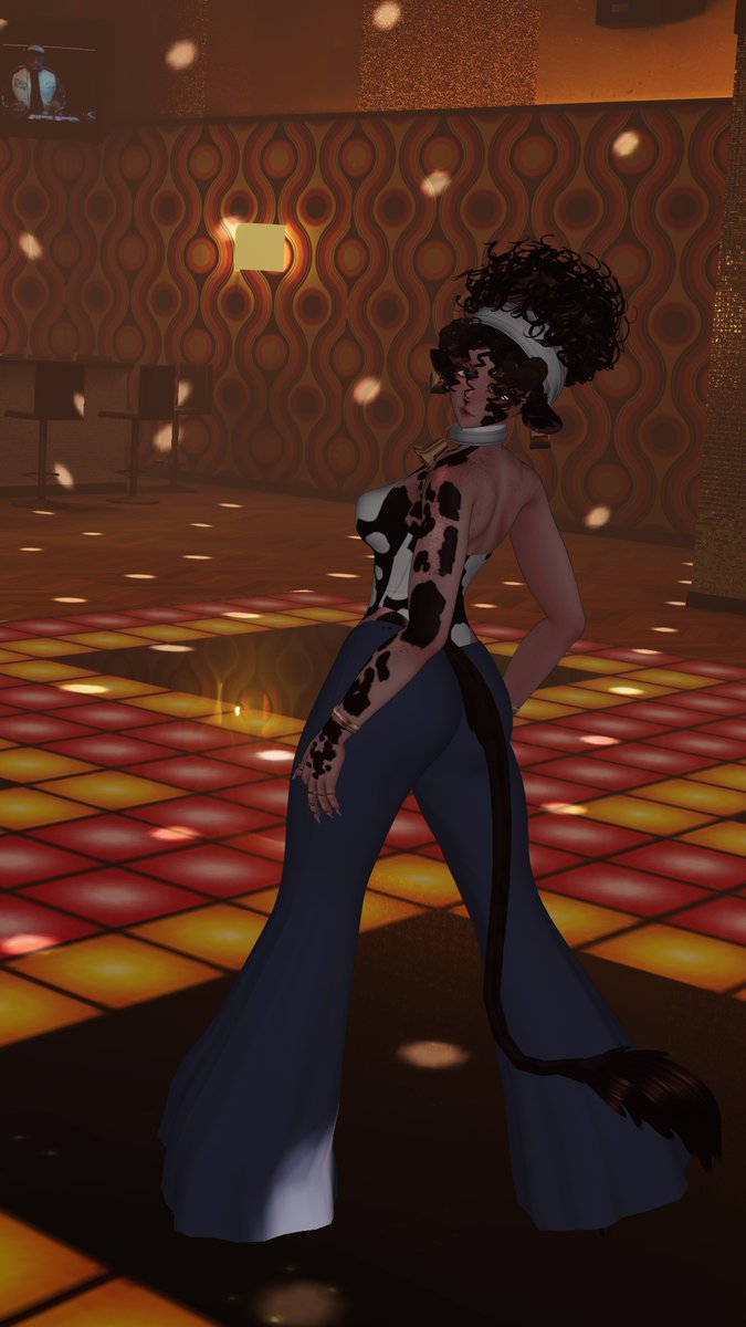 Fox_Kitten6892's tweet photo. Time to go out and Dance you coming and Joining me?
Avatar: Calliope the Springtime Cow By @LushStarlght
#vrchat #vrchatavatar #vrchatavatars #vrchatphotos #vrchatphotography #vrchatmodels #vrchatmodel #vrchatphoto #vrchatfullbodytracking #vrchatpictures #vrchatphotoshoot https://t.co/eGM6rXUuSN