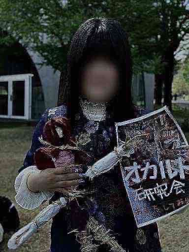 Tau_okA's tweet photo. 入学式でビラ配りをしています
新入生歓迎会は4/14(火)
例年通り藁人形作りの予定です https://t.co/Ewxismfdsb
