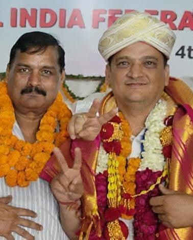 #NMOPS के लिए गौरव का क्षण
4-5अप्रैल 2026 को नई दिल्ली दत्तभवन मे आयोजित अखिल भारतीय डिप्लोमा इंजीनियर्स महासंघ के राष्ट्रीयअधिवेशन में NMOPS उत्तराखंड के प्रदेशमहासचिव इंमुकेशरतूड़ी को निर्विरोध राष्ट्रीय महासचिव निर्वाचित होने की NMOPS परिवार की तरफ हार्दिक बधाई व शुभकामनाएं।