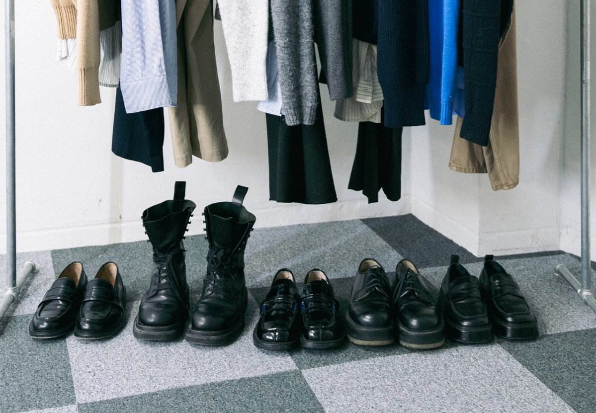 rae ૮ ․ ․ ྀིა tweet media