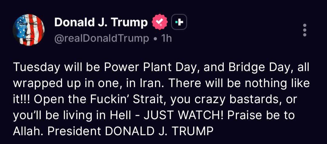 Chelsea5Walker's tweet photo. i don’t want to hear anything about being professional in the workplace when this is the president on social media 😭💀 https://t.co/15KJDxndkD