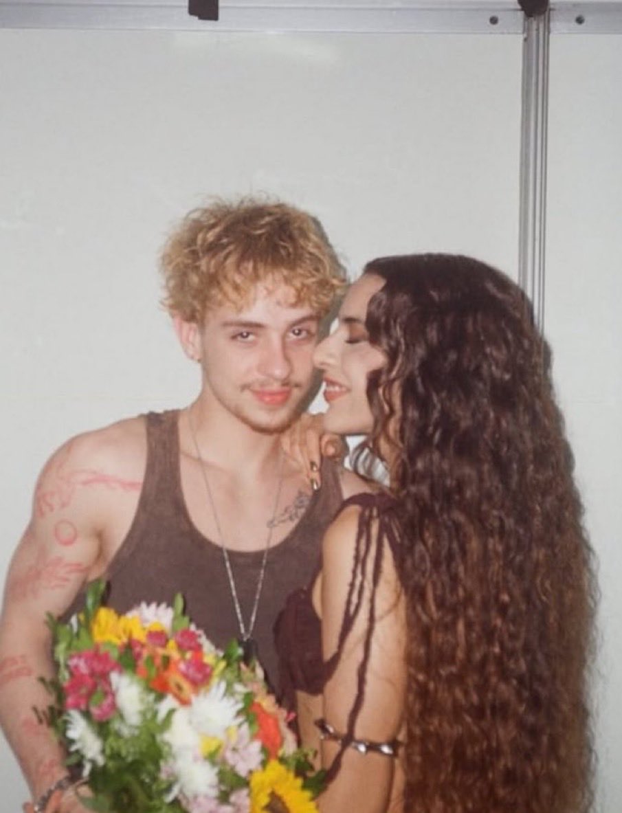 QG do POP tweet media