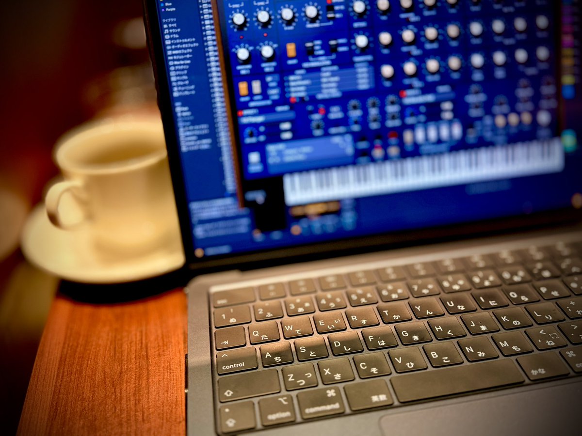 ym (invisible Future) tweet media