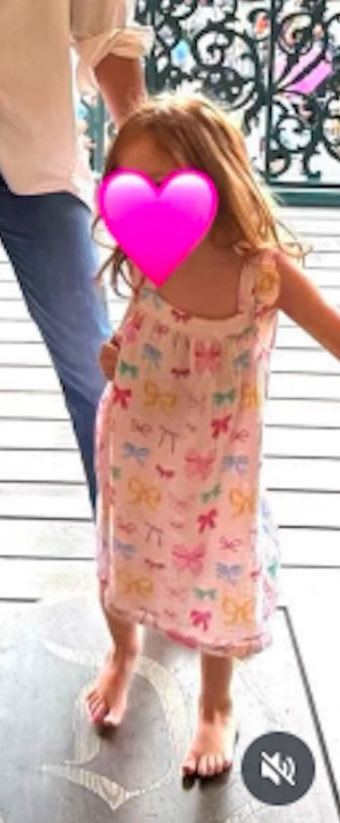 The Winking Minx tweet media