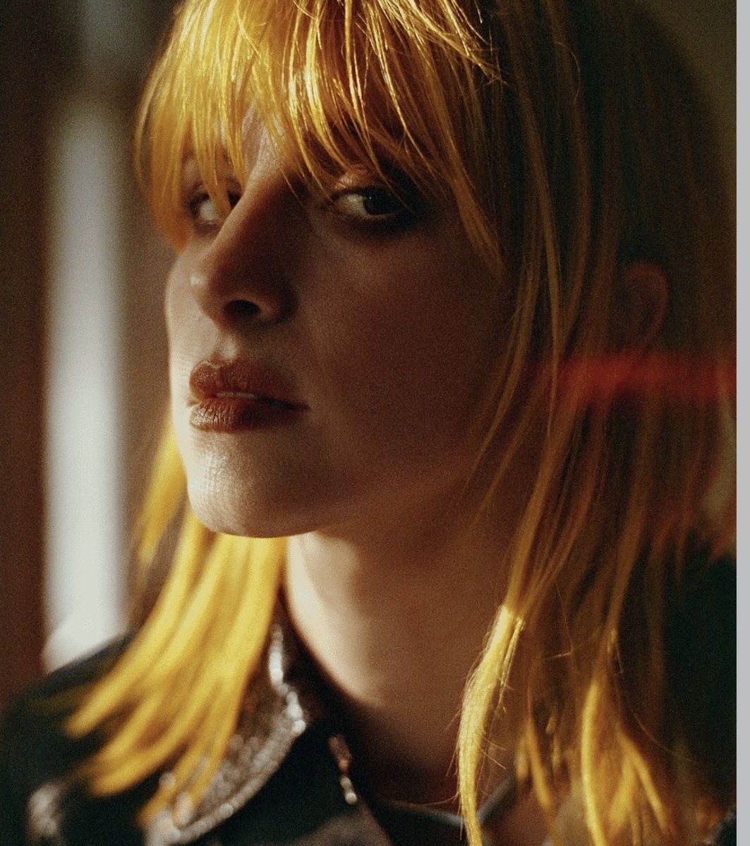 andrea from paramore🖤 tweet media