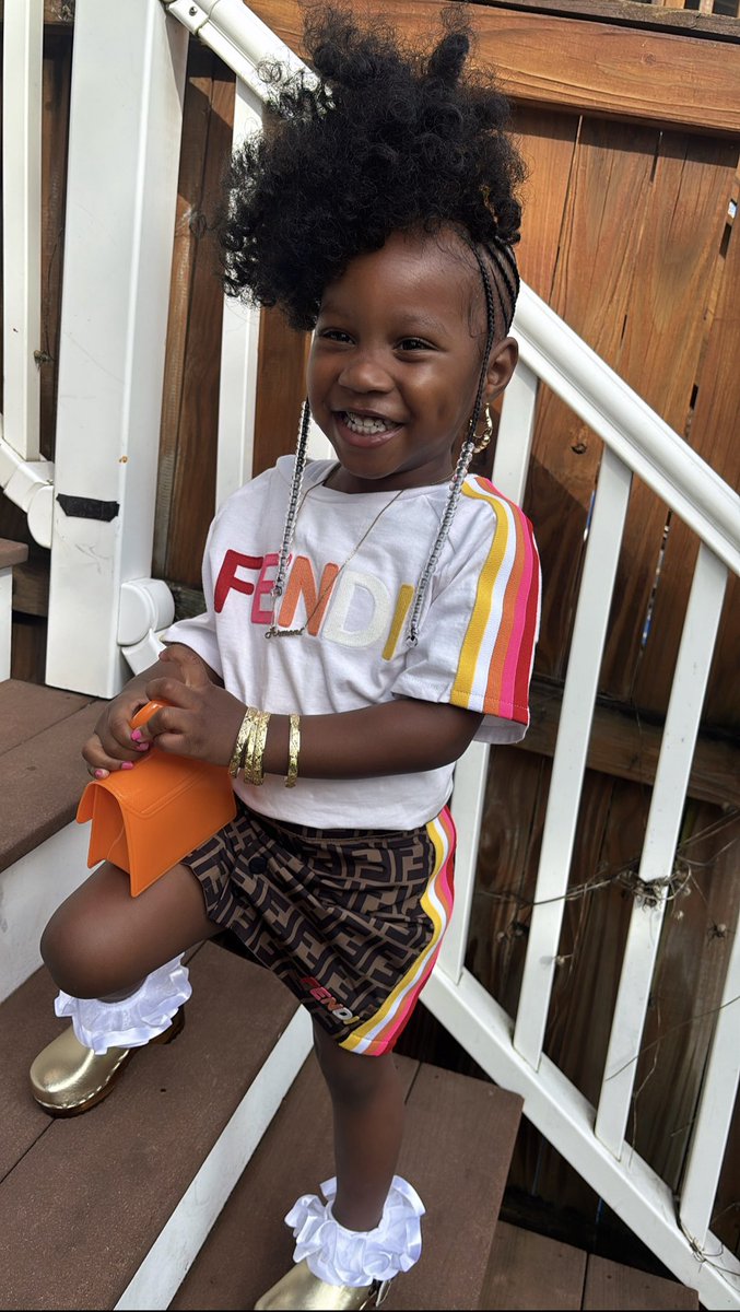 mya⭐️ tweet media