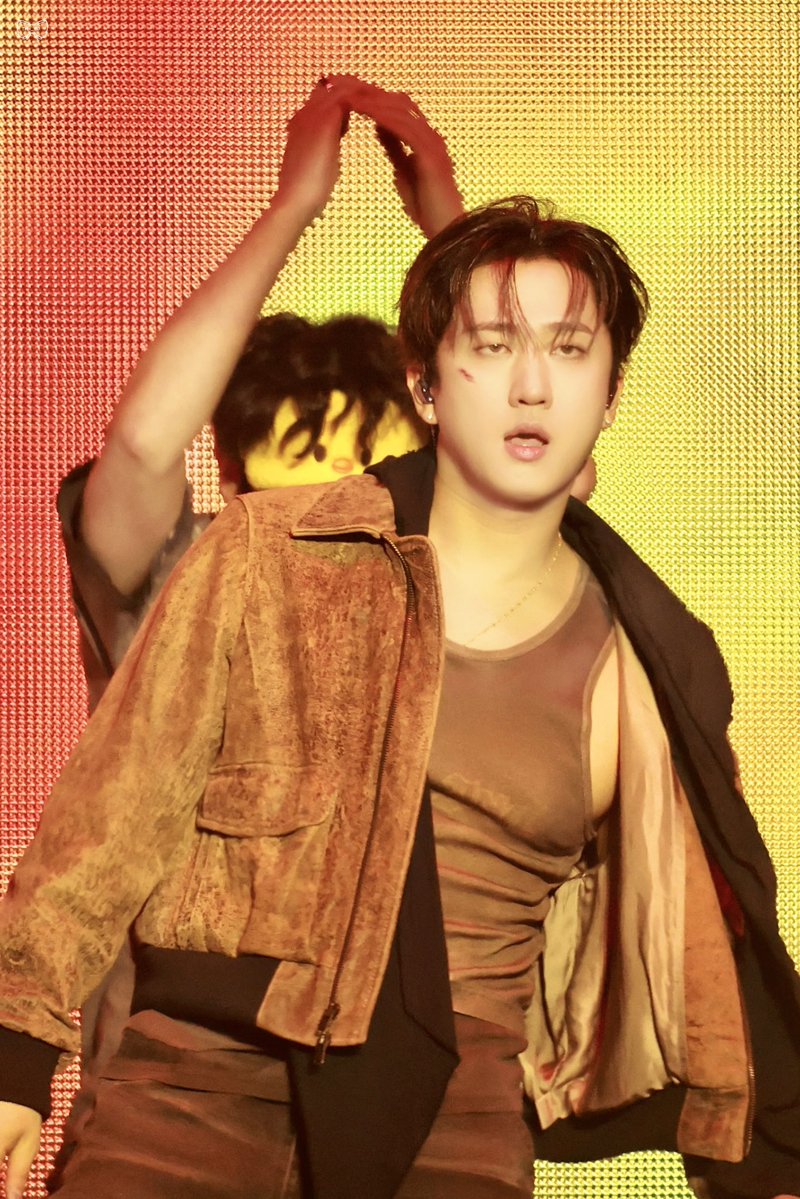 𝗧𝗵𝗵_𝗥𝗶𝗯𝗯𝗼𝗻🎀 tweet media