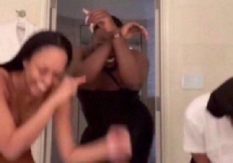 darlla VAI VER O BTS 🪭 tweet media