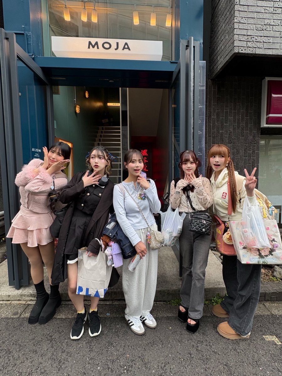 Lovlis【ラブリス公式】 tweet media