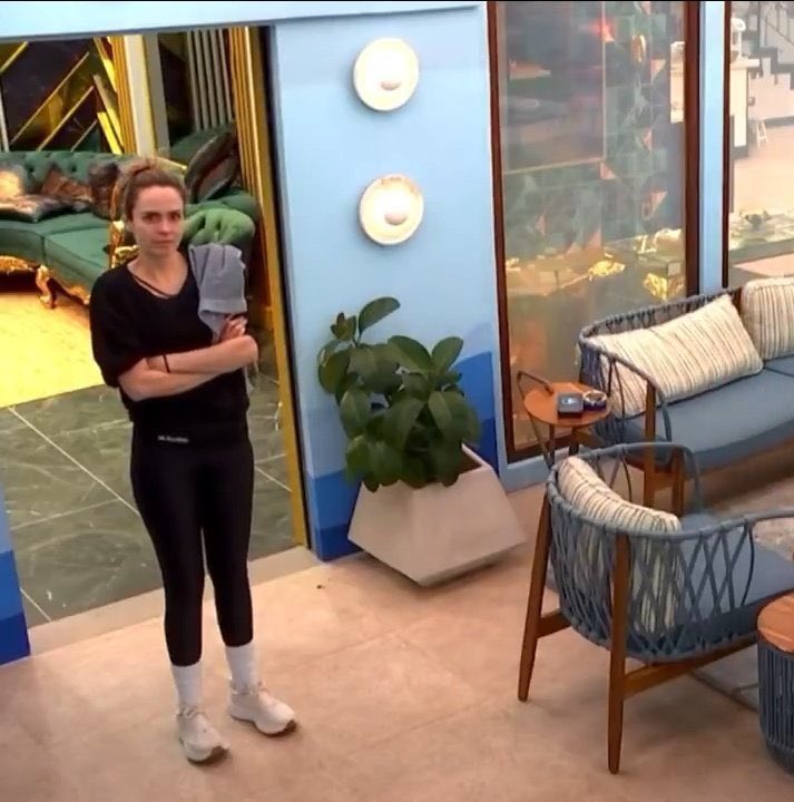 Titia comenta 🧙 tweet media