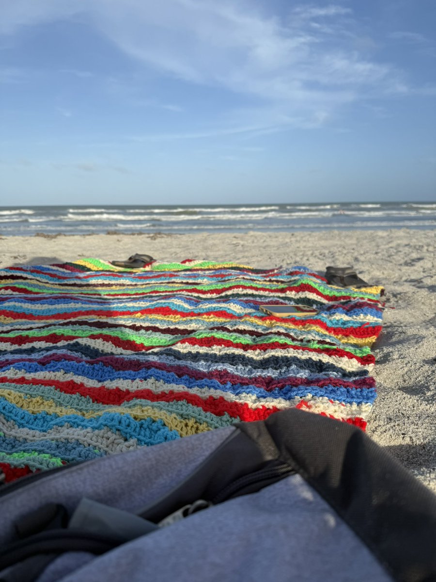 michaelchase's tweet photo. My submission for @anything’s  Nonchalant Hackathon. 
I was at the beach, thought of Tanline, and built it right there with Anything over iMessage.
It helps you know the best time to tan based on UV, weather, and time of day. https://t.co/nRh6a0PXEG