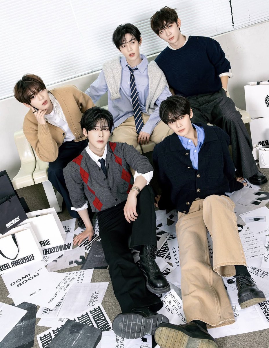 아유🐰 tweet media