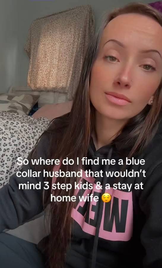 Clown World ™ 🤡 tweet media