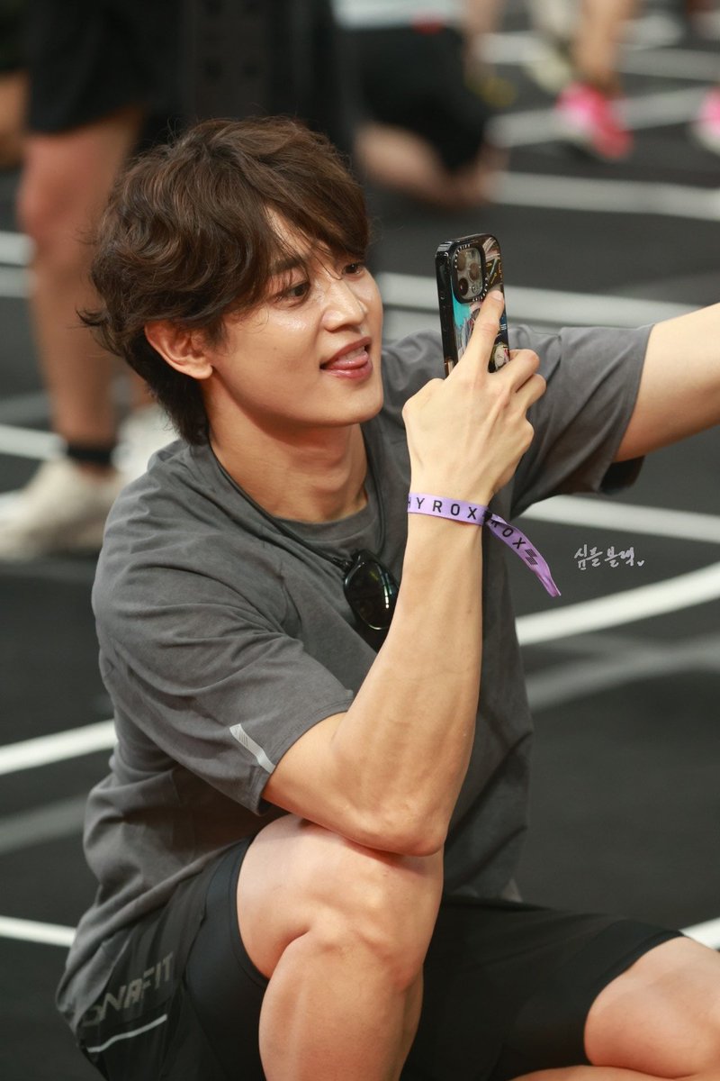minho pics tweet media