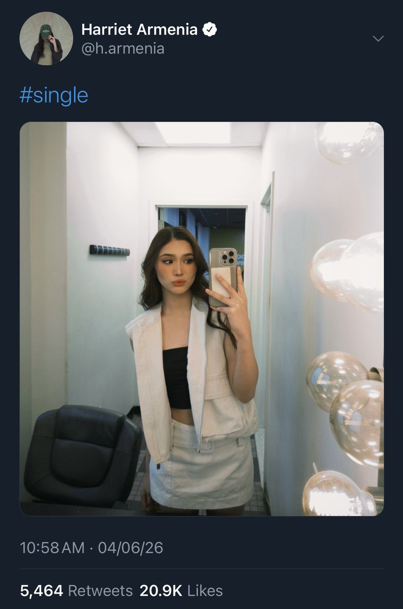 jhoburst's tweet image. #single 💙🩵