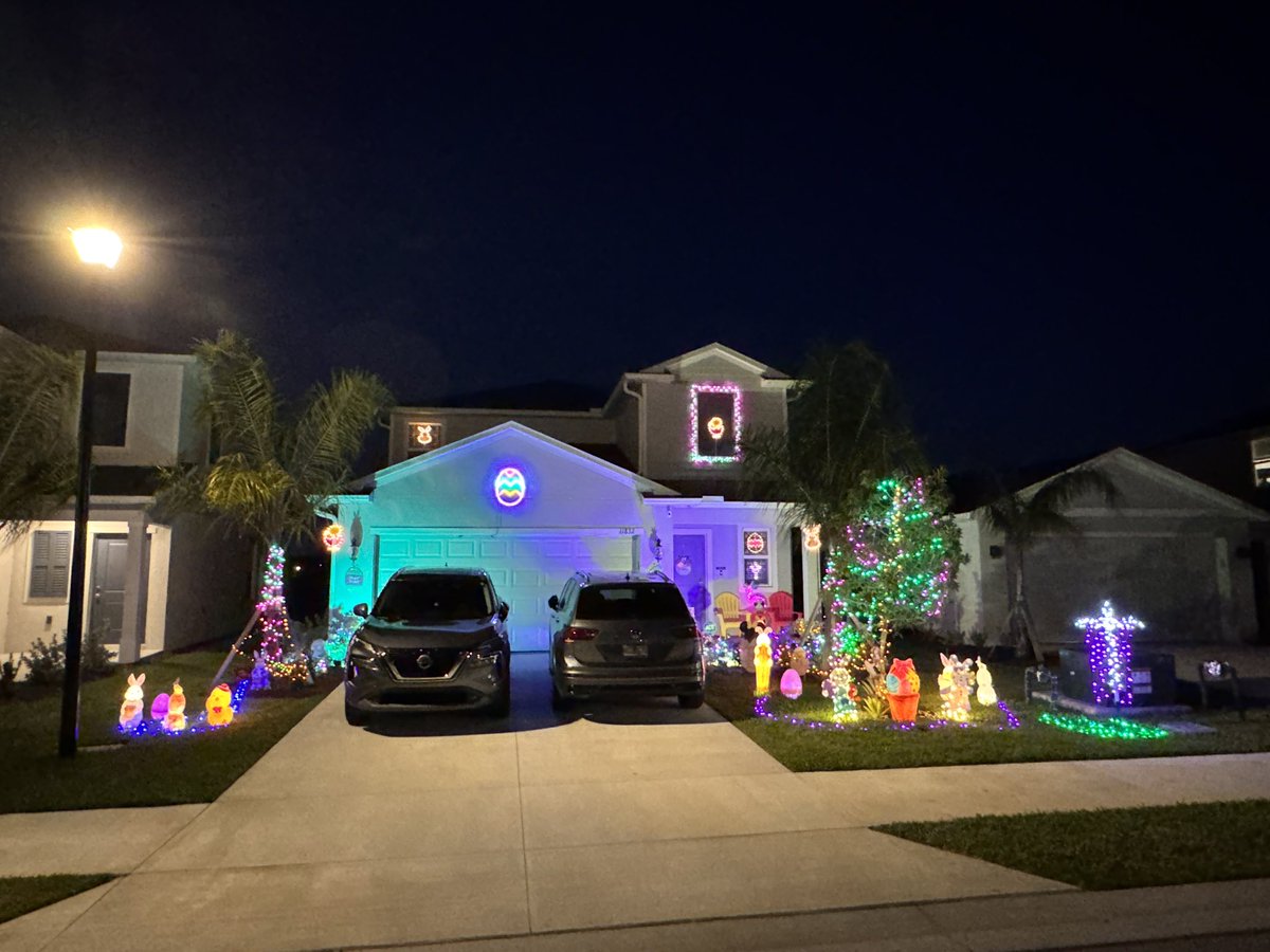 Gardner’s Christmas Wonderland tweet media