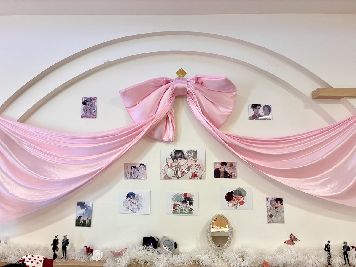 𝗕𝗲𝘆𝗼𝗻𝗱 𝘁𝗵𝗲 𝗖𝗮𝗻𝘃𝗮𝘀 💍 tweet media