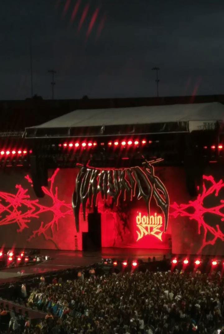 chellie 🪼⚢ COMMS OPEN tweet media