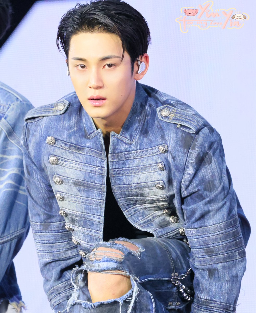 20260406 Happy MINGYU's Day🐶

#Happy_MINGYU_Day
#MINGYU #민규
#SEVENTEEN #세븐틴