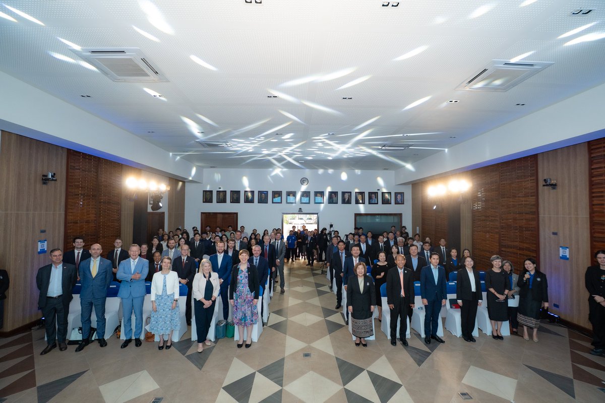 MRCMekong's tweet photo. Mekong Day 2026 Highlights Importance of Water Quality 💧🌏

👉 Read more in our full press release: https://t.co/GOlKy4f613 

#MekongDay2026 #WaterQuality #SharedProsperity https://t.co/IkwphSkRia