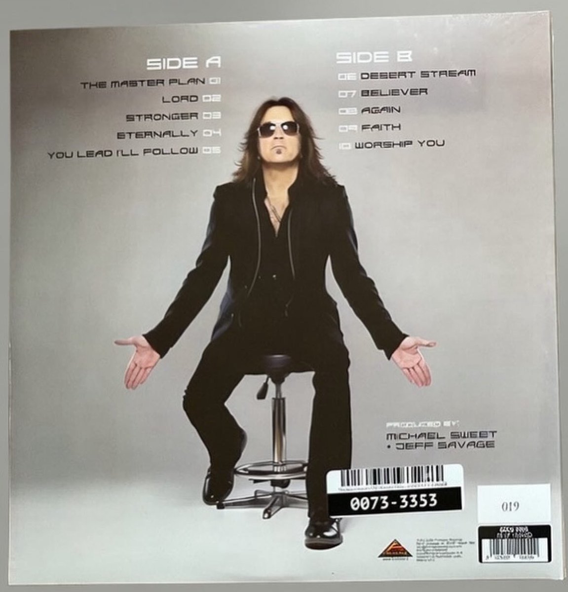 RonaldVining's tweet image. 📀@Stryper’s @MichaelhSweet: #TheMasterPlan on #Vinyl arrived  #GoodFriday via @FrontiersMusic1 &amp;amp; MichaelSweet.com:
Opal Splatter - Autographed Ltd 300
Gold - Numbered Ltd 99
Opal Teal - Frontiers Excl
Need @GirderMusic:
Purple - Excl Ltd 300
Classic Black also available!