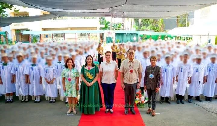 Mel Chor tweet media