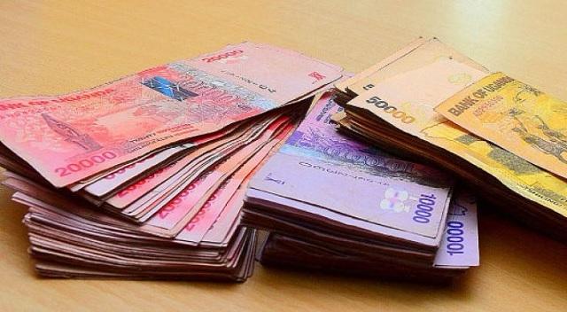powerfmuganda's tweet image. If you had all the money, what one thing would you do to impact society?

#Kickstart | #AllAboutLove| 
🌐powerfm.co.ug
📷 - independent.co.ug