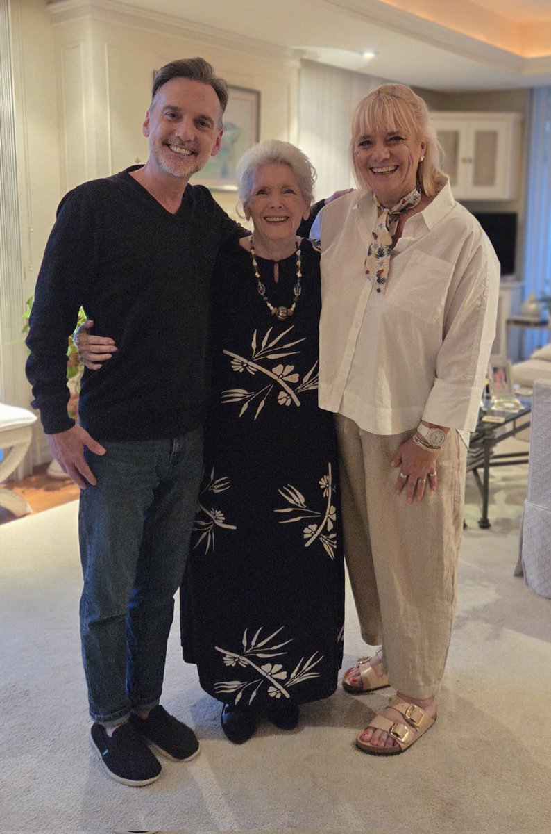 Timsley's tweet image. The Sister and Me with Millie &amp;amp; Marc...! #ISAIDIT ❤️