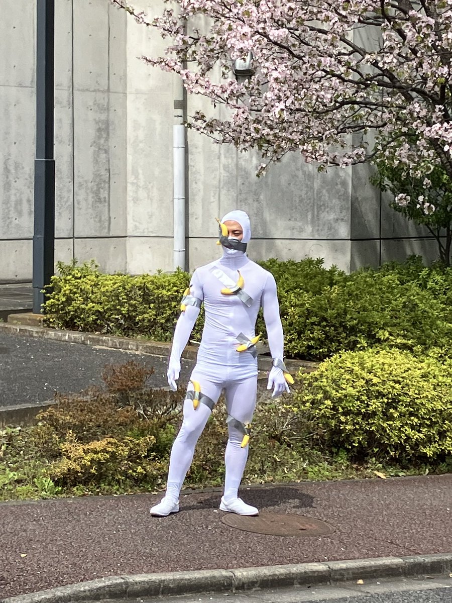 o3m2t_o2a2kw tweet media