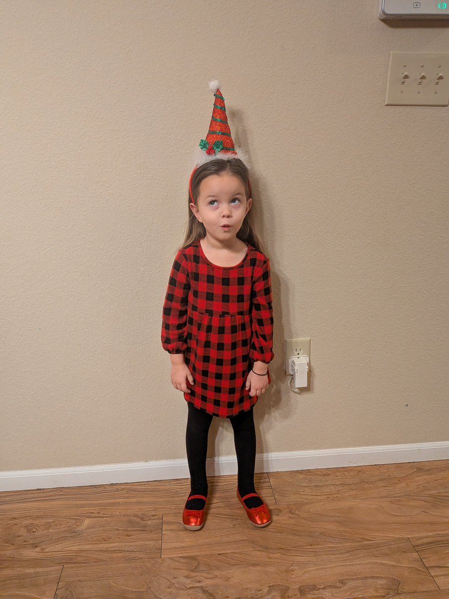 This little girl is 4! We love you so much, Sloane! Happy Birthday!