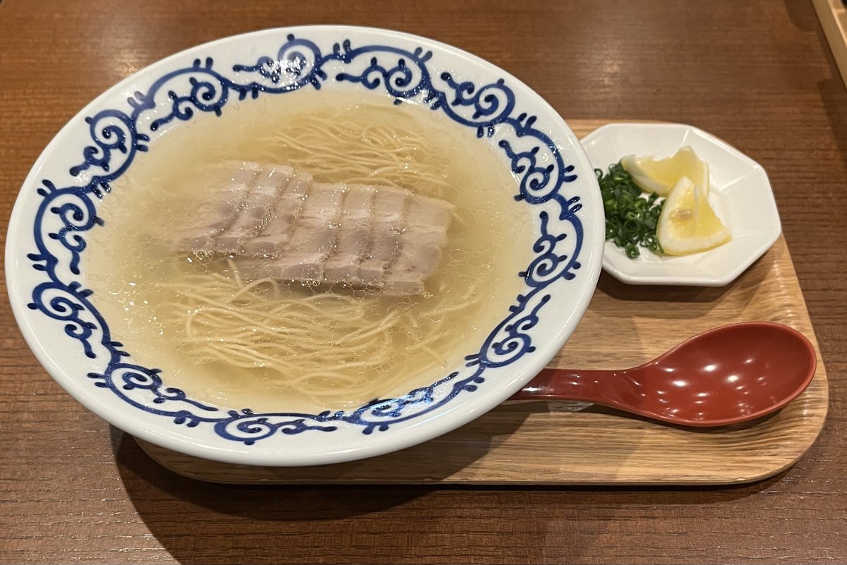 チル☮ tweet media