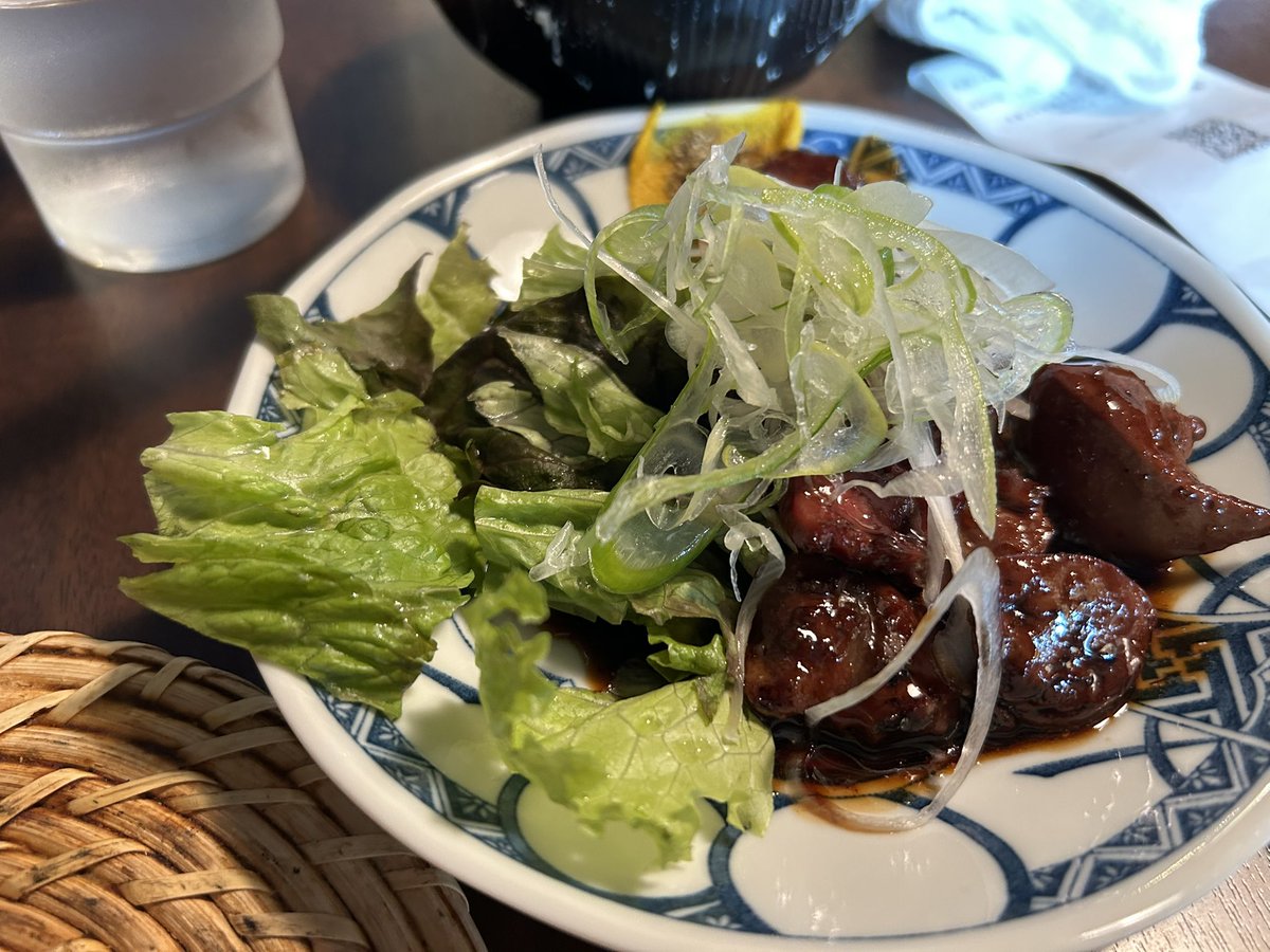 deepdays's tweet photo. 今日は208ちゃんの吹け上がりがやたら軽いので、ほうとうでも食べるかと河口湖へ('ω')うまいー https://t.co/aiMHILzecl