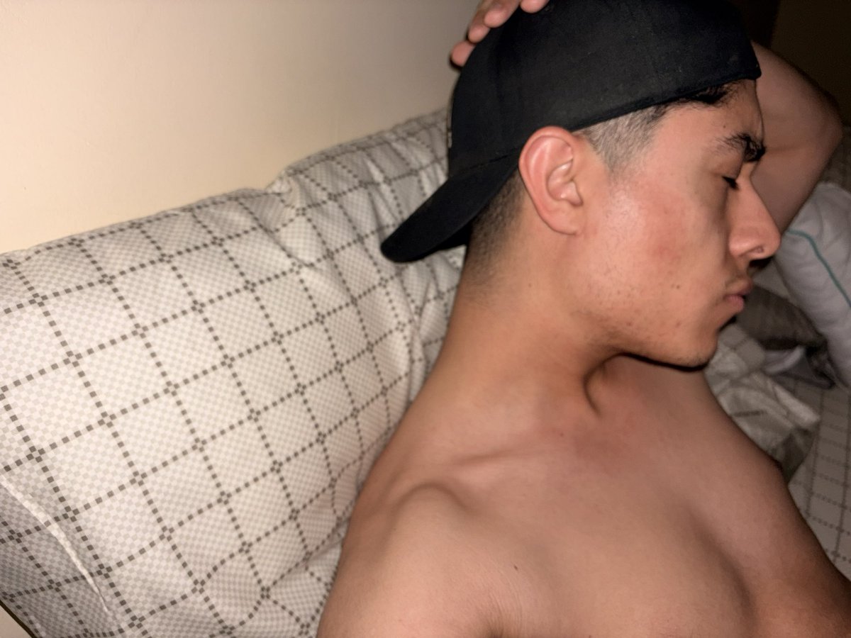 Leví 🫧 tweet media