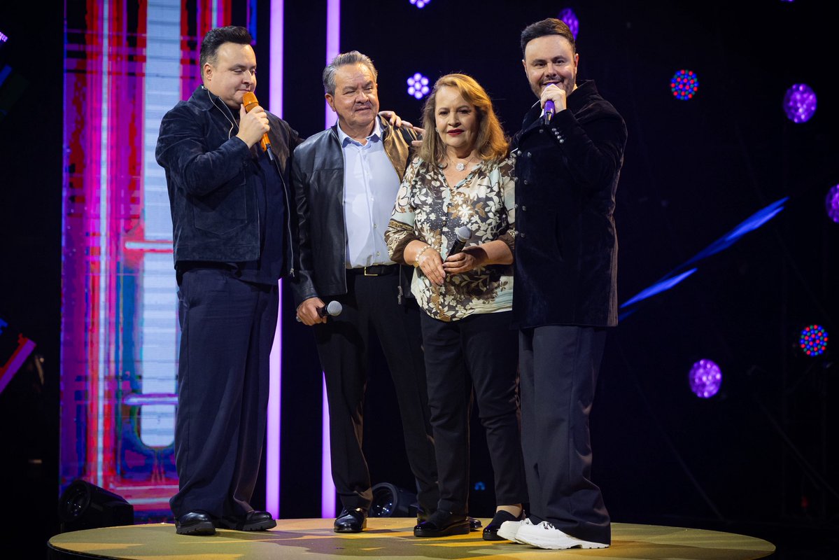 Las Estrellas tweet media