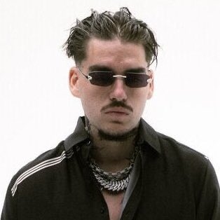 yeenballin tweet media