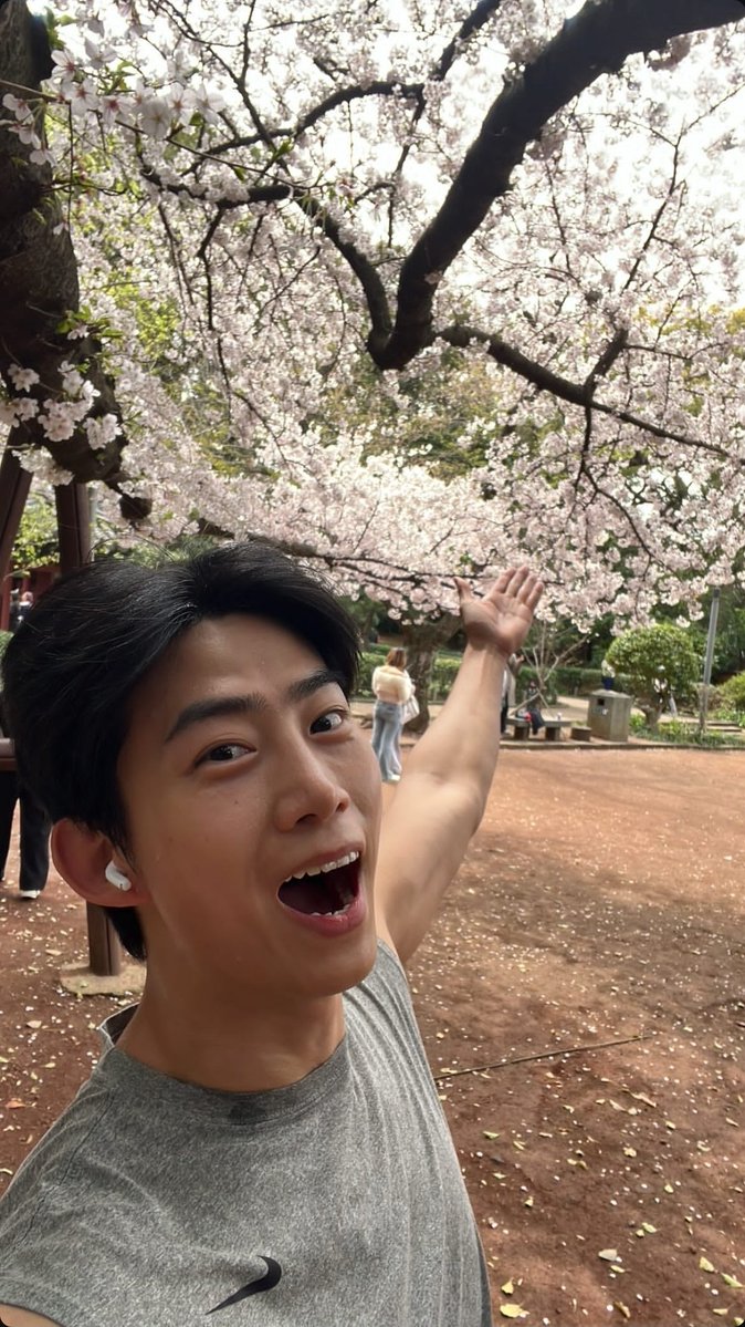 Victoria 💚✨ tweet media