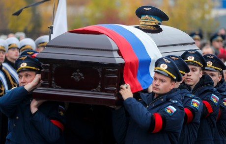 syl ♡ 𐔌՞. .՞𐦯 tweet media