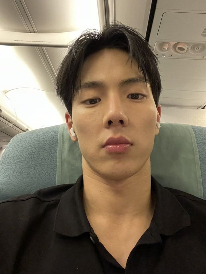 ▸ 𝙋𝙡𝙖𝙮 .ᐟ 𝘮𝘪𝘤𝘩𝘪。🐈 tweet media