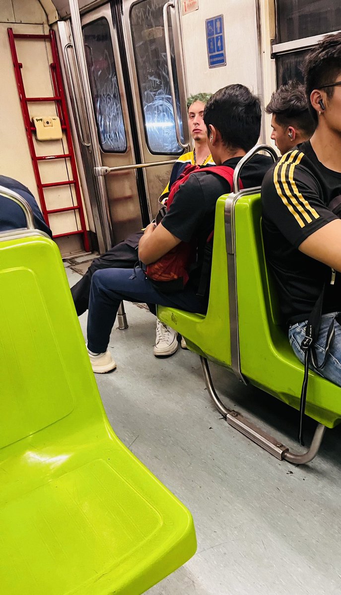 Fan MetroViral tweet media