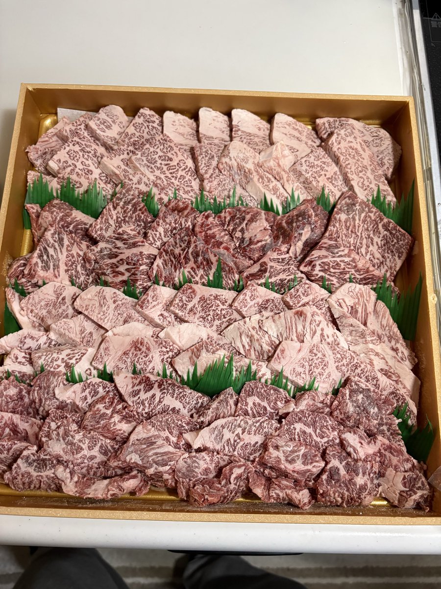 ぽんぽこ tweet media