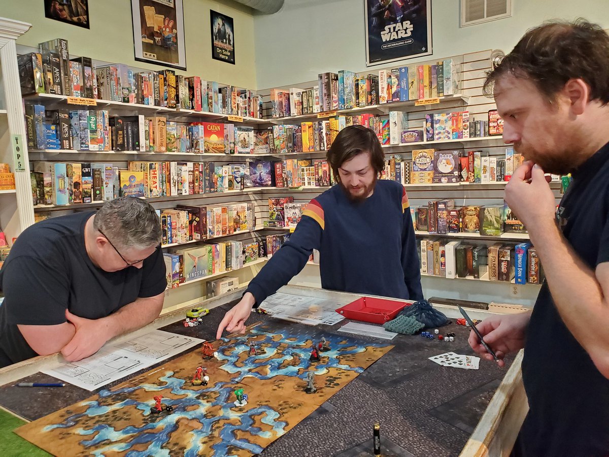 CatHultberg's tweet image. Several of our mech warriors celebrated Easter with a good old fashioned #battletech at 7th Dimension Games rumble. Austin faced off against Ben &amp;amp; Bob. While he put up a admirable defense, he was eventually worn down &amp;amp; defeated. @catalystgamelab #miniatures #miniaturegaming