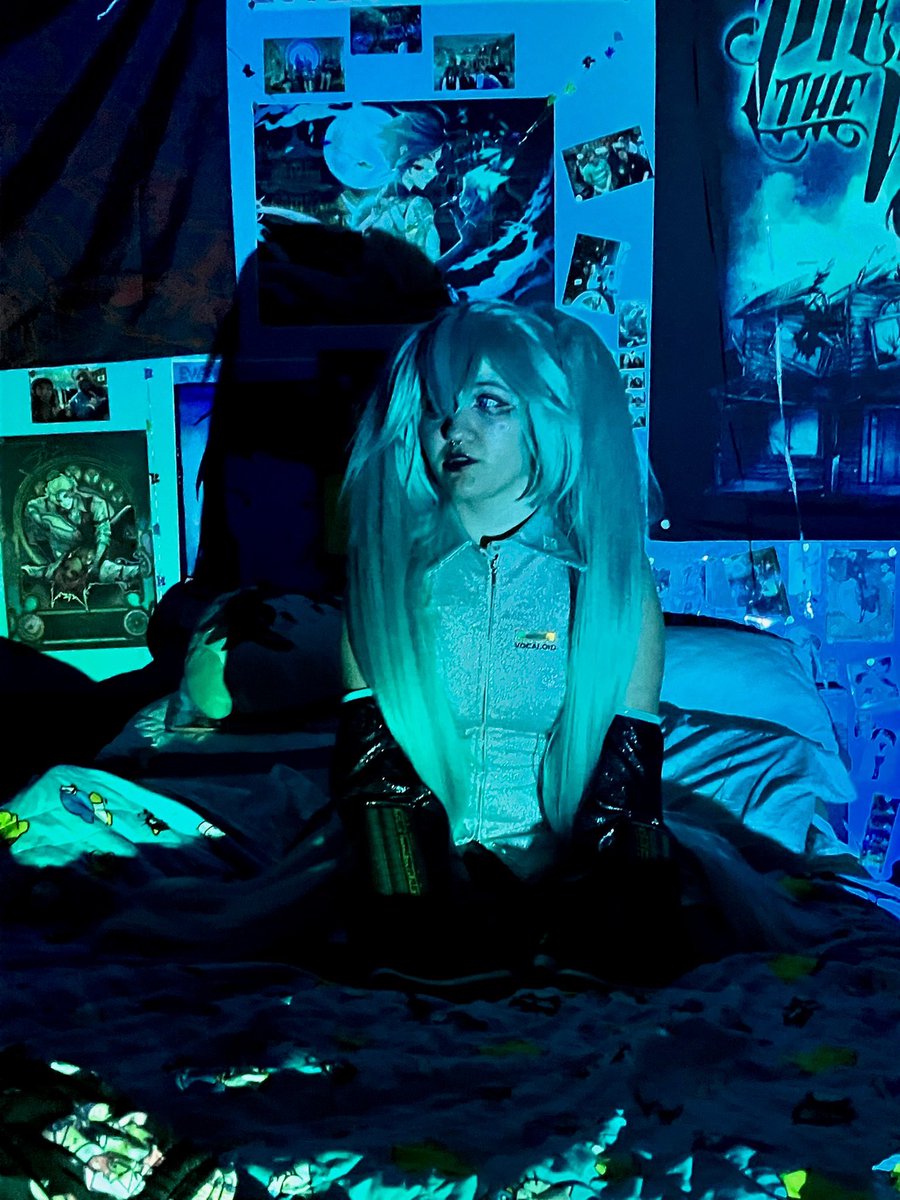 sapphire 🍎📻ੈ✩‧₊˚ tweet media