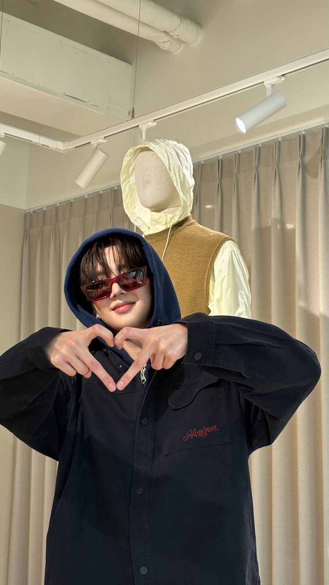 cosmokorea tweet media