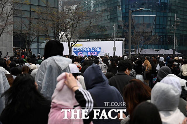 📼 dy¹¹ tweet media