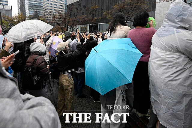 📼 dy¹¹ tweet media